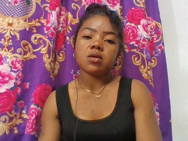 Elyah1a live cam on BongaCams