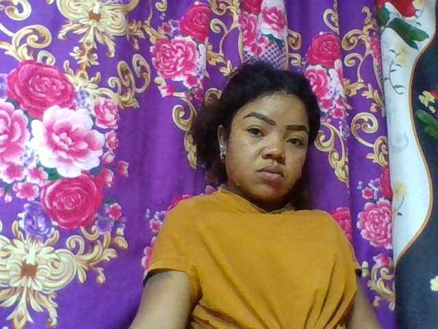 Elyah1a live cam on BongaCams