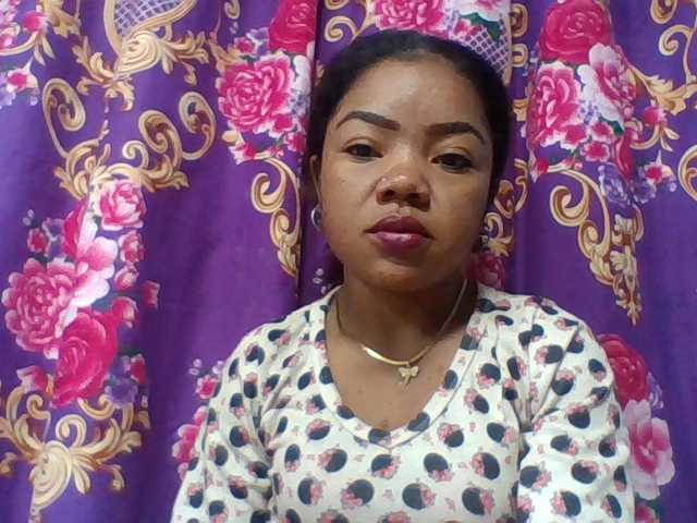 Elyah1a live cam on BongaCams