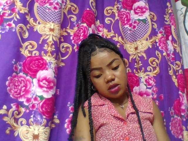 Elyah1a live webcam show