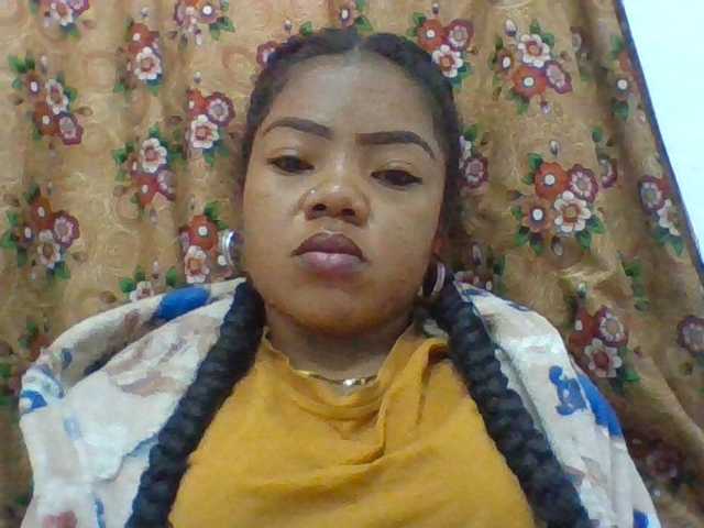 Elyah1a live cam on BongaCams