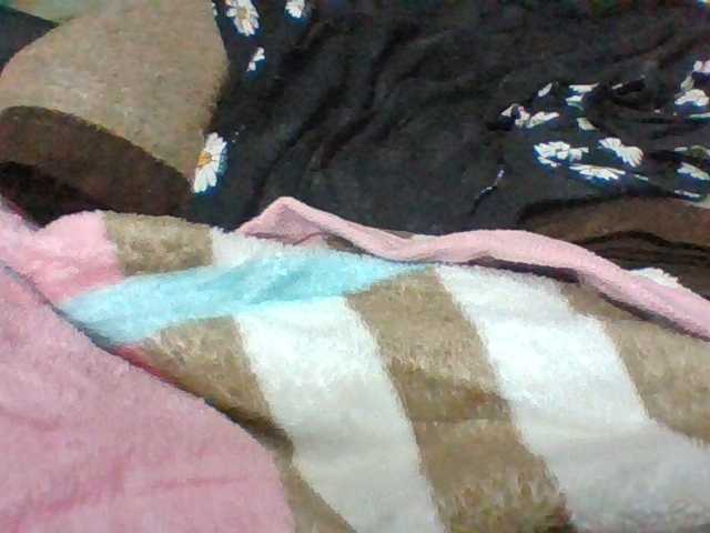 Elyah1a live cam on BongaCams