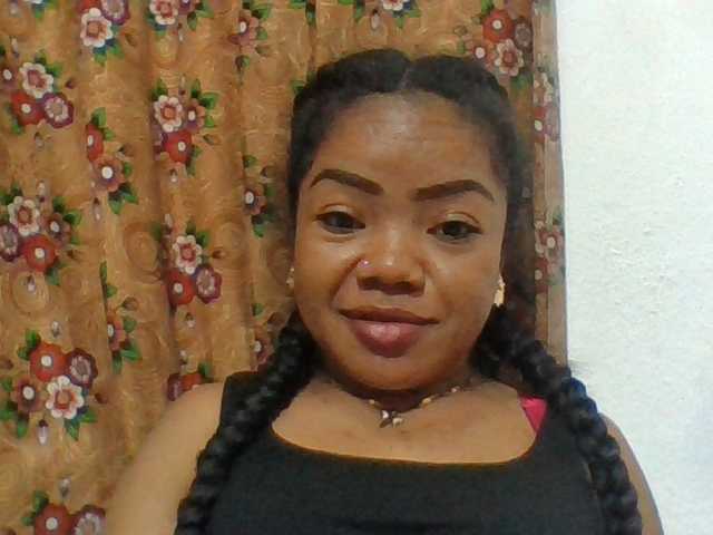 Elyah1a live cam on BongaCams