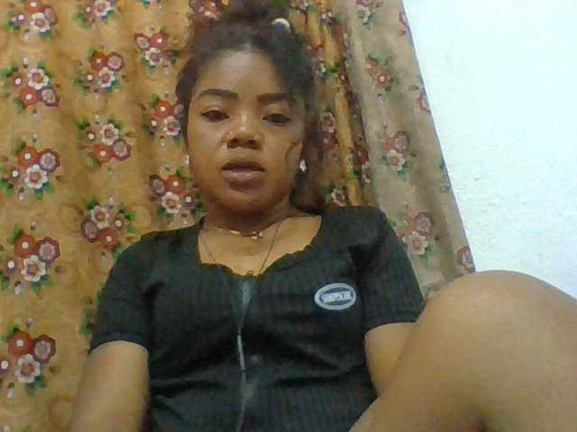 Elyah1a live cam on BongaCams
