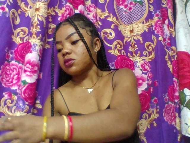 Elyah1a live webcam show
