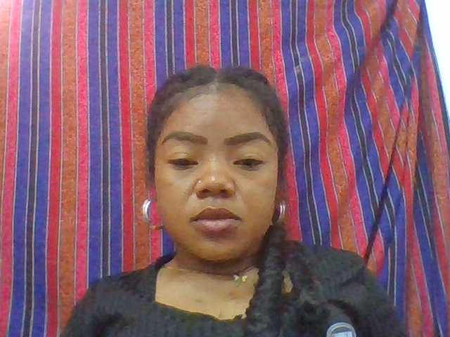 Elyah1a live cam on BongaCams