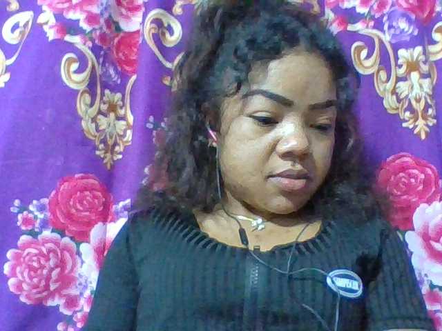 Elyah1a live cam on BongaCams