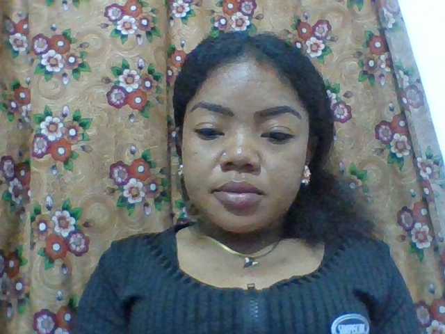 Elyah1a live cam on BongaCams