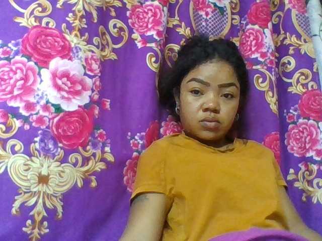 Elyah1a live cam on BongaCams