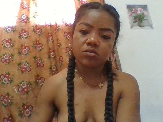 Elyah1a live cam preview