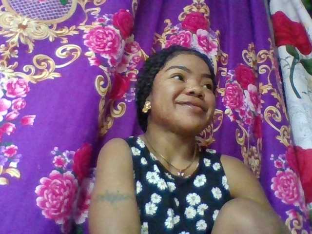 Elyah1a live cam on BongaCams