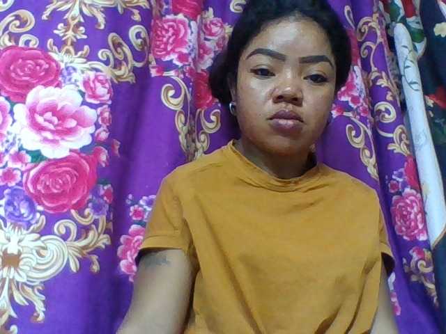 Elyah1a live cam on BongaCams
