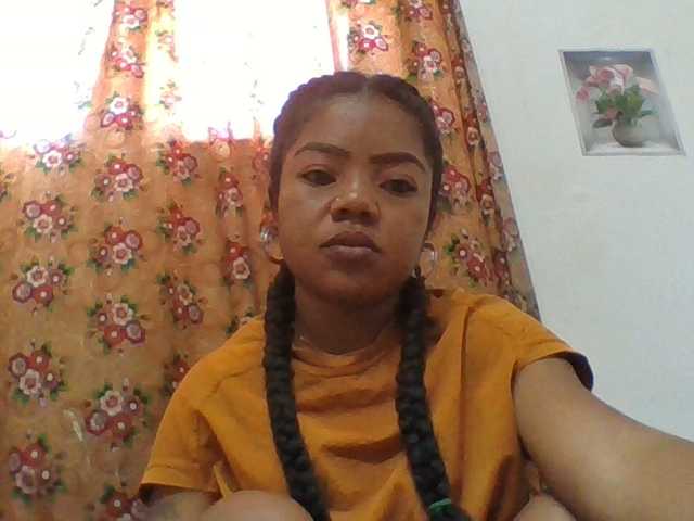 Elyah1a live cam on BongaCams