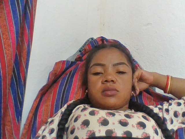 Elyah1a live cam on BongaCams
