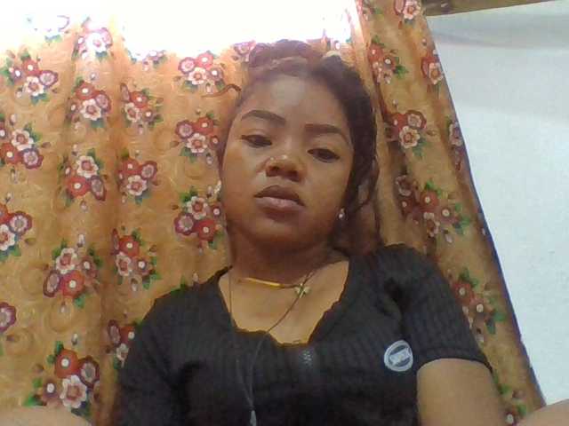 Elyah1a live cam on BongaCams