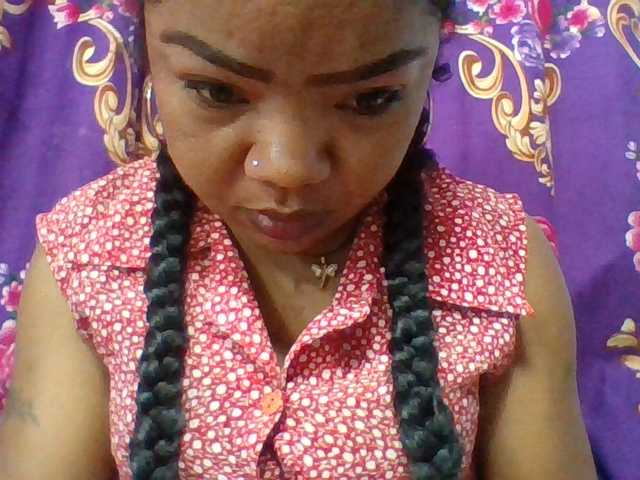 Elyah1a live cam on BongaCams