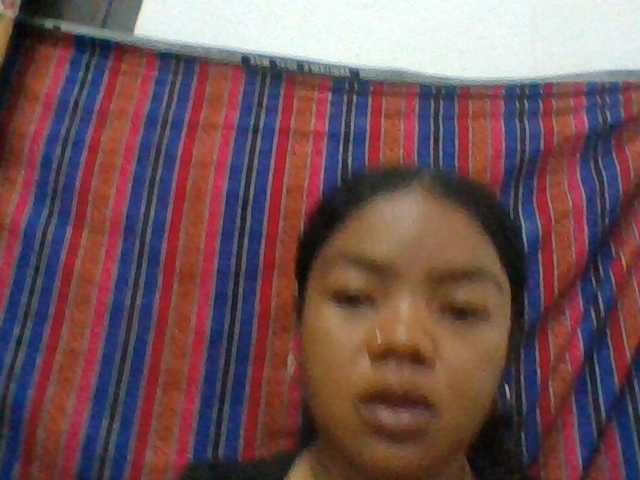Elyah1a live cam on BongaCams
