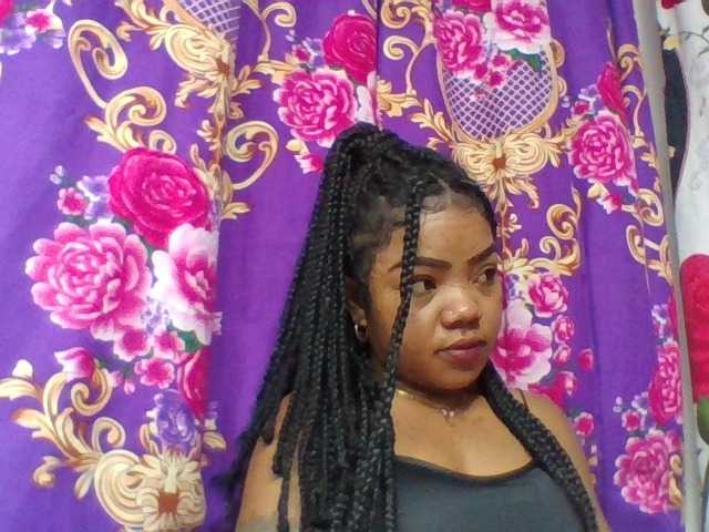 Elyah1a live webcam show