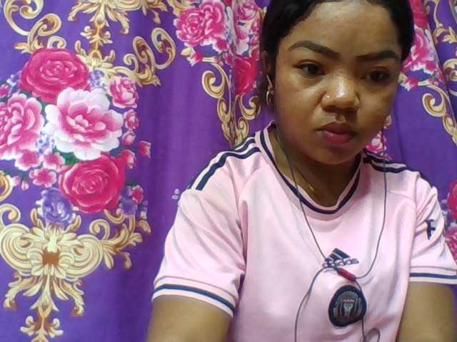 Elyah1a live cam on BongaCams