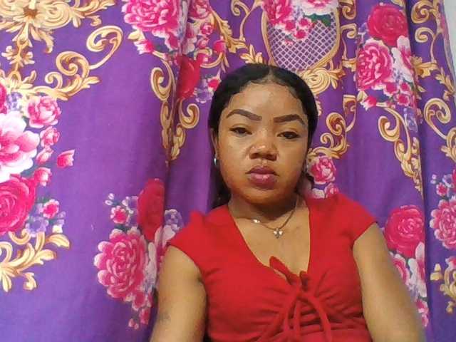 Elyah1a live cam on BongaCams