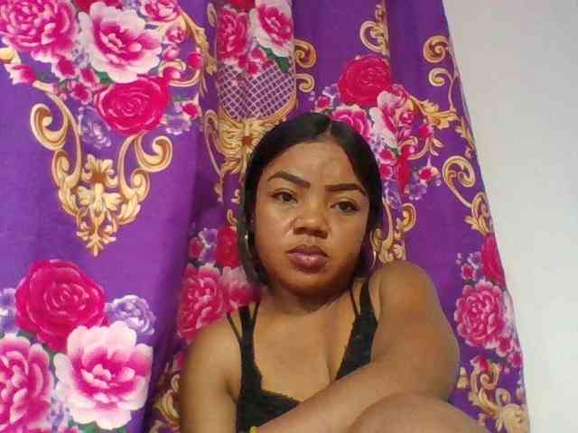 Elyah1a Live Webcam on BongaCams