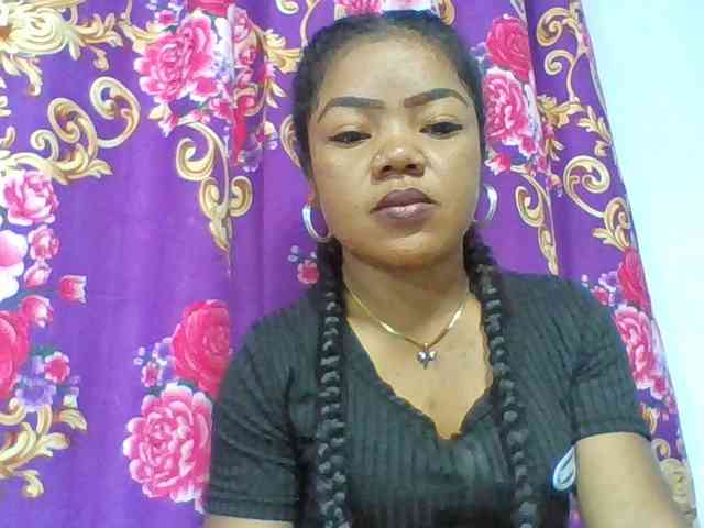 Elyah1a Live Webcam on BongaCams