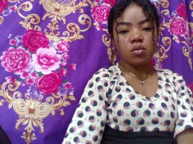 Elyah1a Sex Cam Show