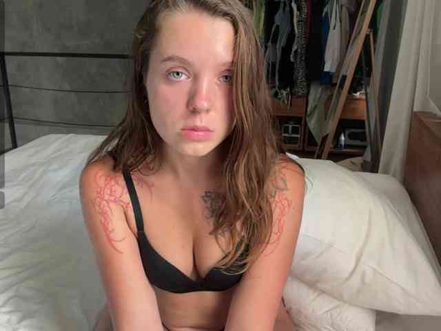 AshleyAmiYami
