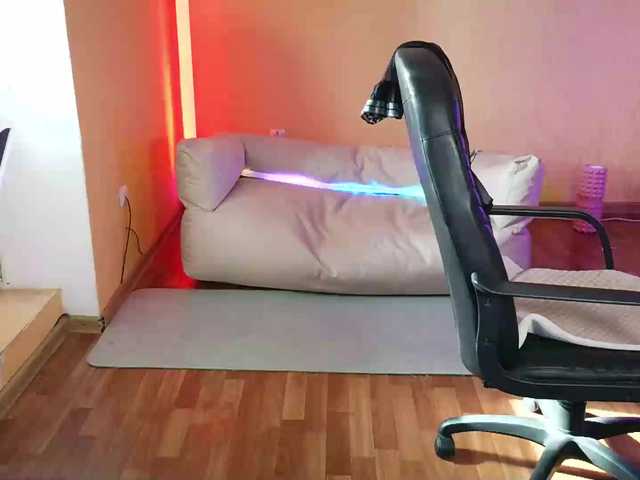 ElinaHarper's BongaCams profile