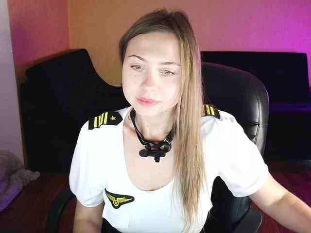 ElinaHarper webcam