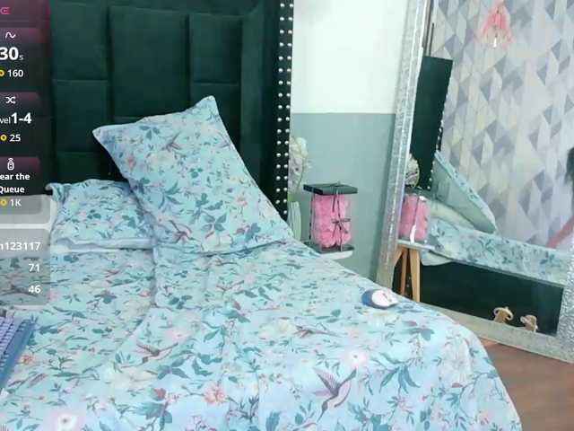 kinkymaturee live cam on BongaCams