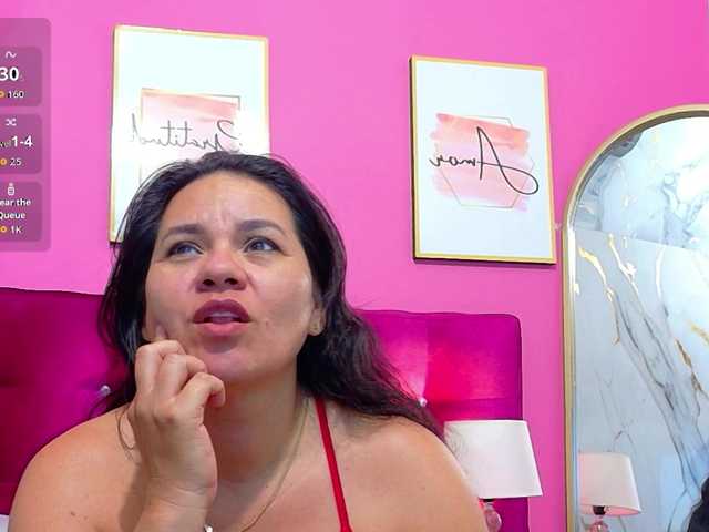 kinkymaturee live webcam show