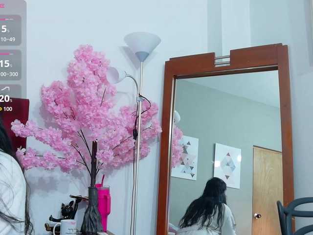 kinkymaturee live cam on BongaCams