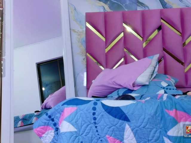 kinkymaturee live cam on BongaCams