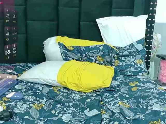 kinkymaturee's webcam live show