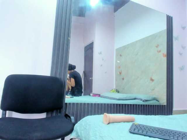 Susana-sanchez live webcam show