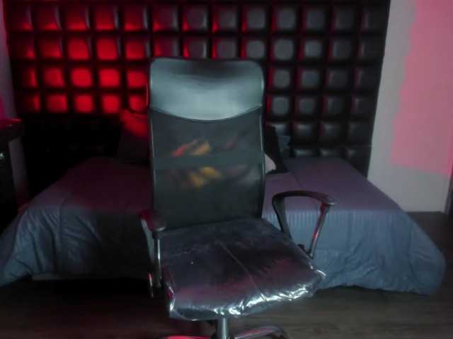 AntonellaNaugthy live cam on BongaCams
