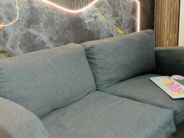 AntonellaNaugthy live webcam show