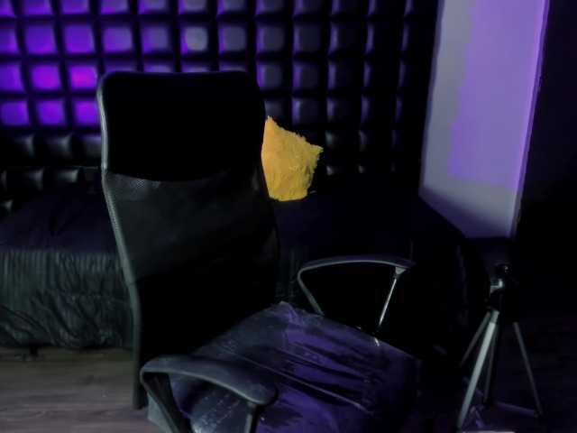 AntonellaNaugthy live cam on BongaCams