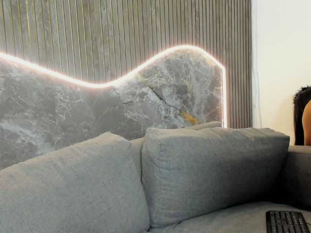 AntonellaNaugthy live cam on BongaCams