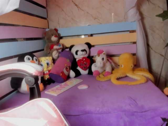AntonellaNaugthy live cam on BongaCams