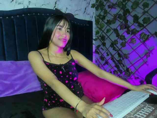 AntonellaNaugthy webcam