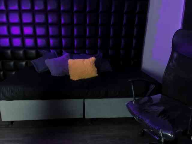 AntonellaNaugthy webcam