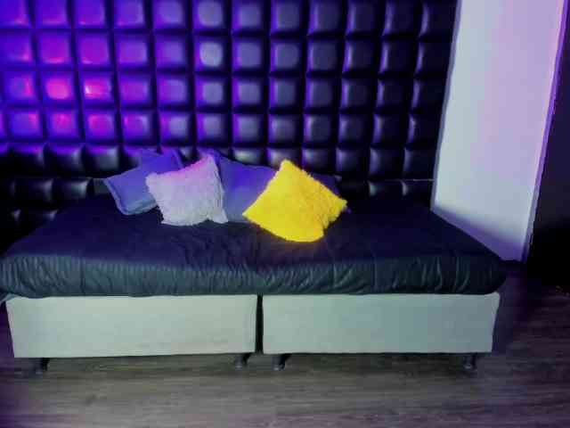 AntonellaNaugthy webcam