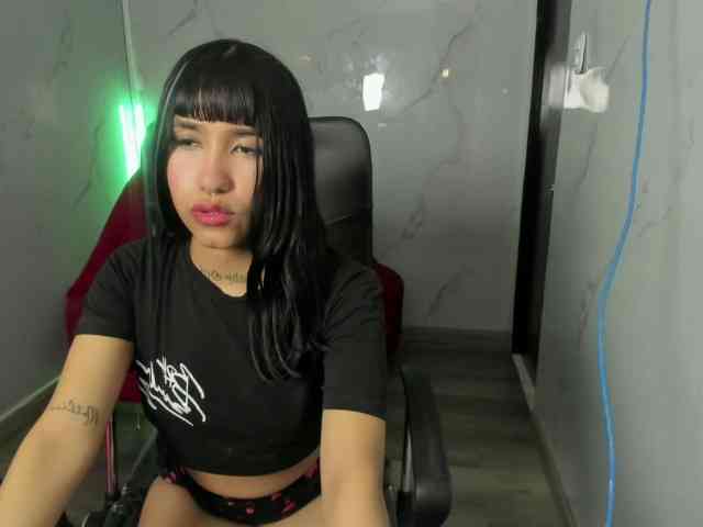 AntonellaNaugthy webcam