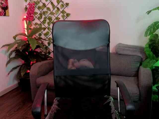 AntonellaNaugthy webcam