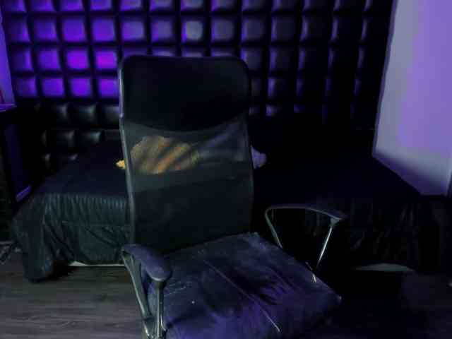 AntonellaNaugthy webcam