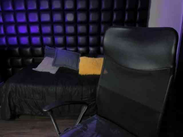 AntonellaNaugthy webcam