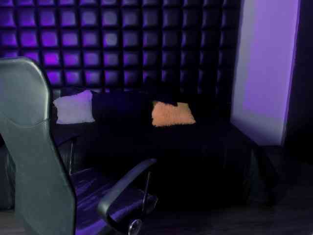 AntonellaNaugthy webcam