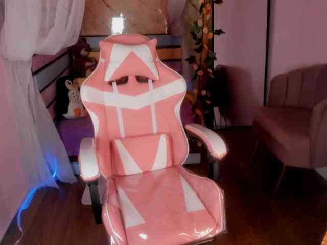 AntonellaNaugthy webcam